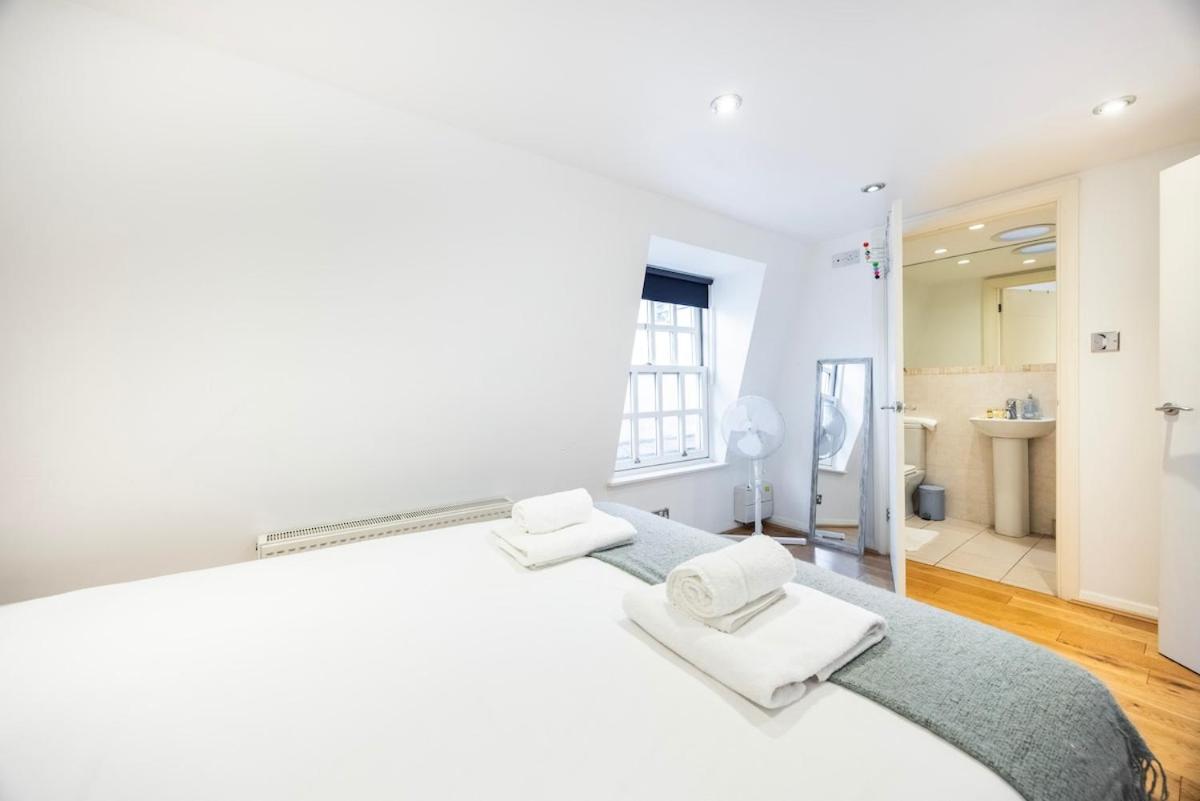 Near Kings Cross,2Bd Private Balcony, Easy Grocery *